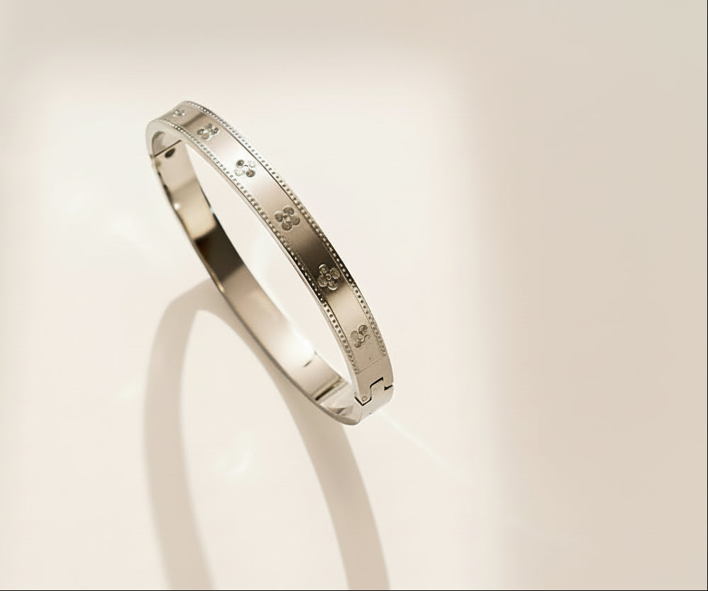 Floret Bangle - 18k Silver Plated