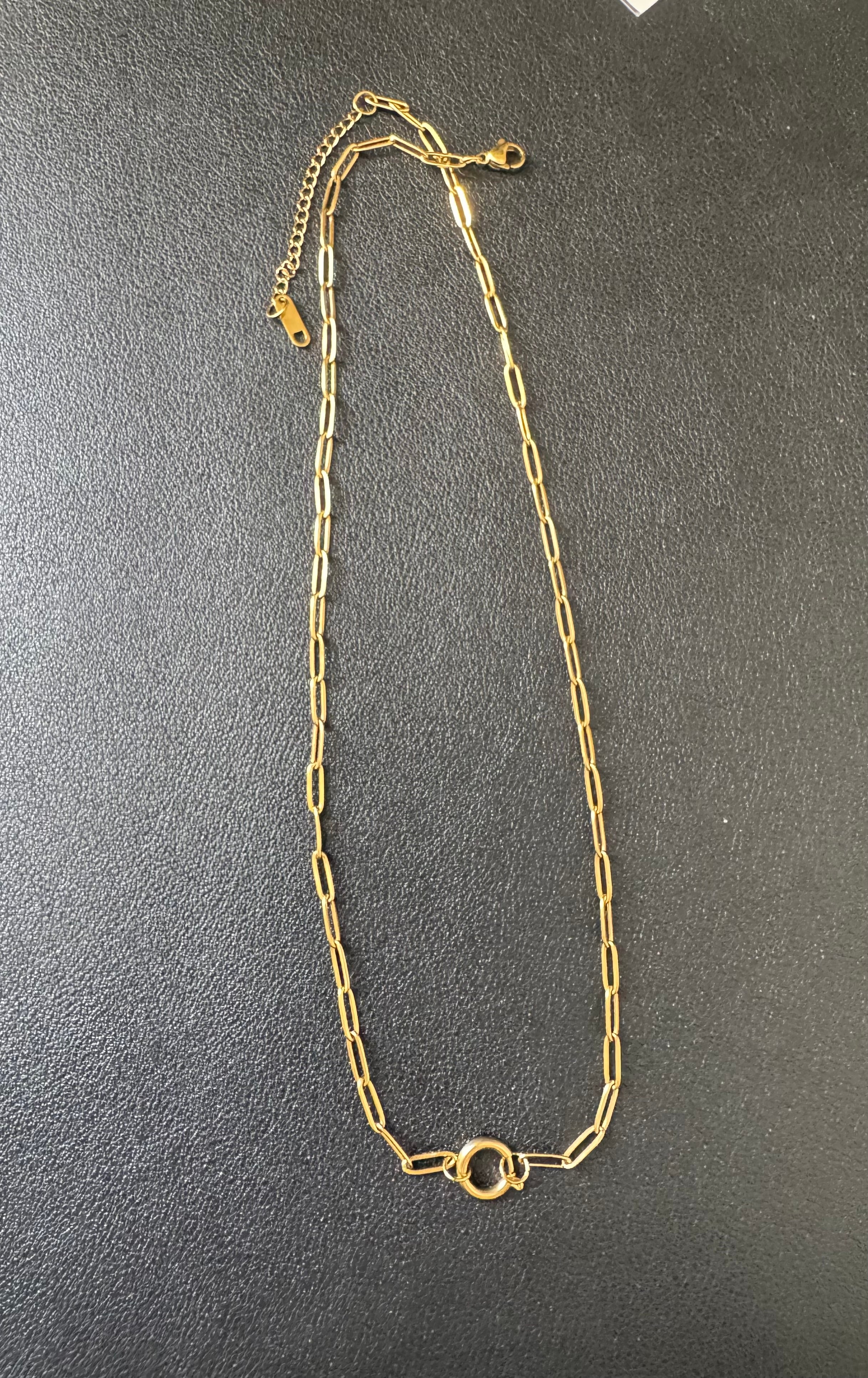 Chain design for charms