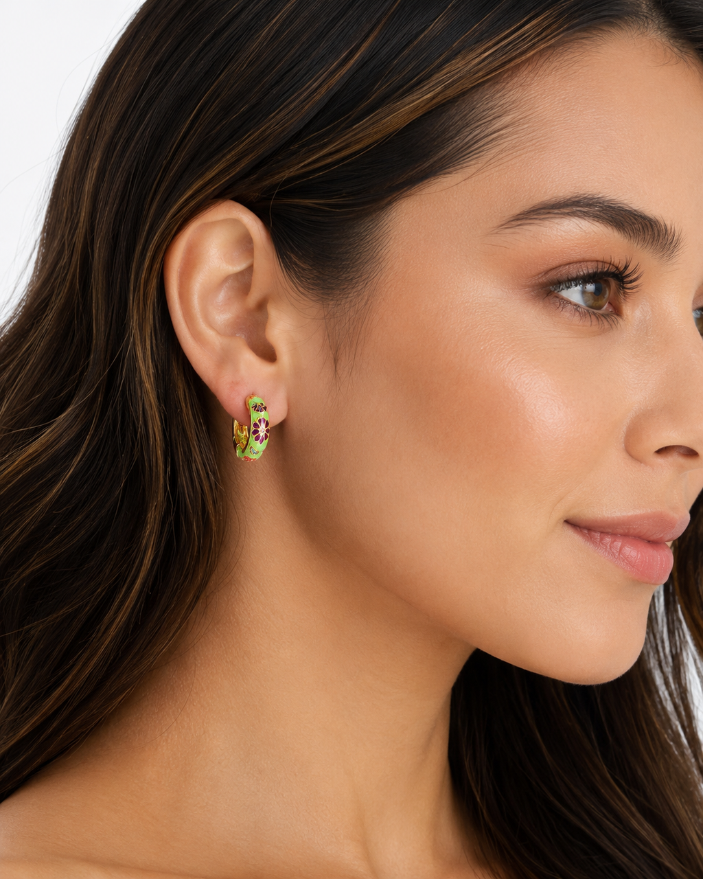 Daisy Bloom Enamel