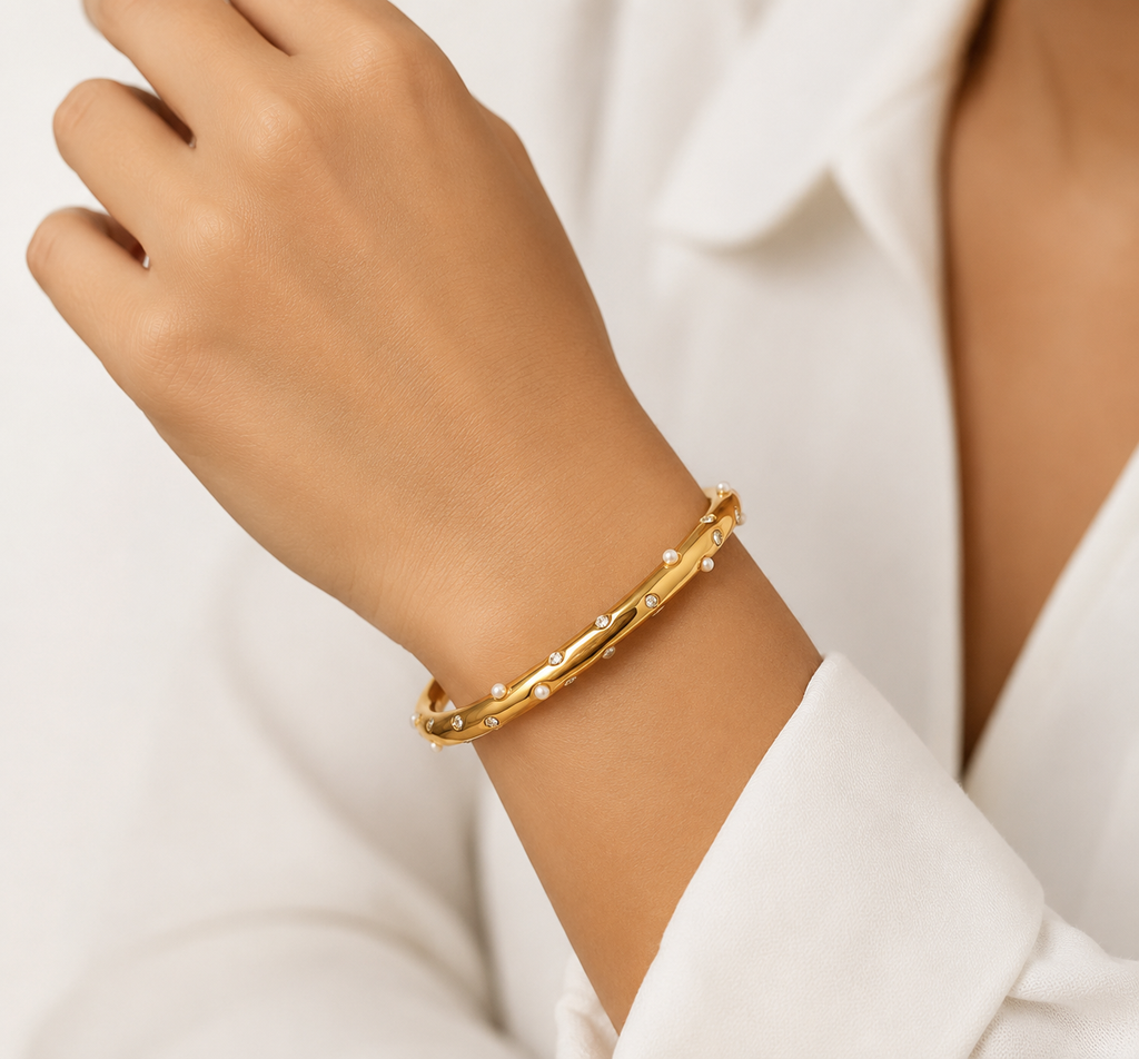 Pearl bangle