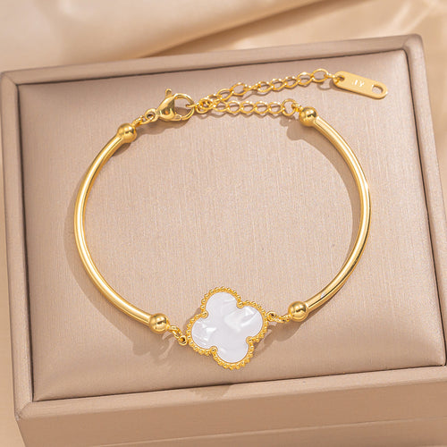 Auric Clover Bangle-white