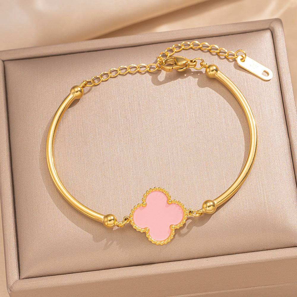 Auric Clover Bangle-white