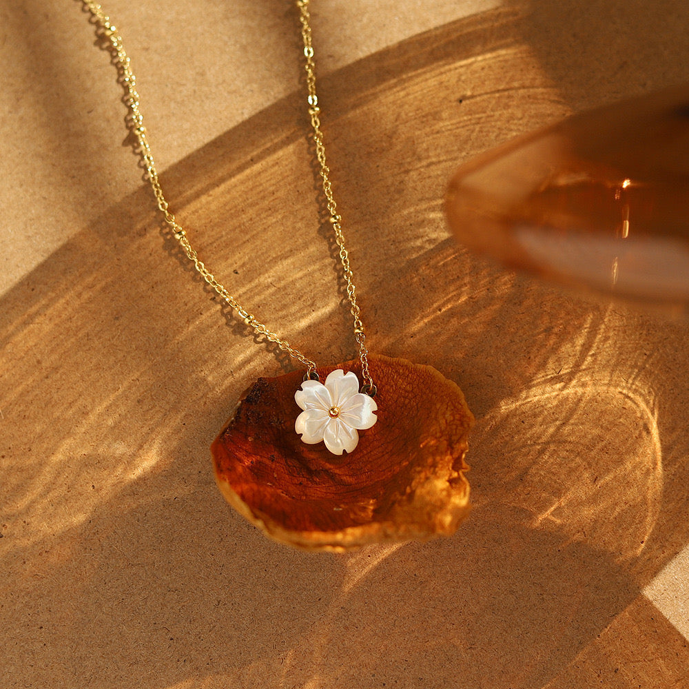Shell Petal Studs & necklace
