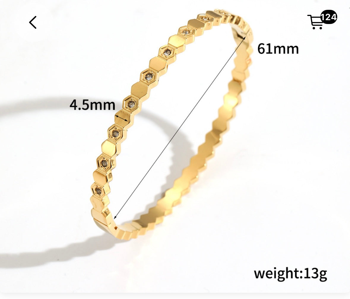 Hexara Bangle